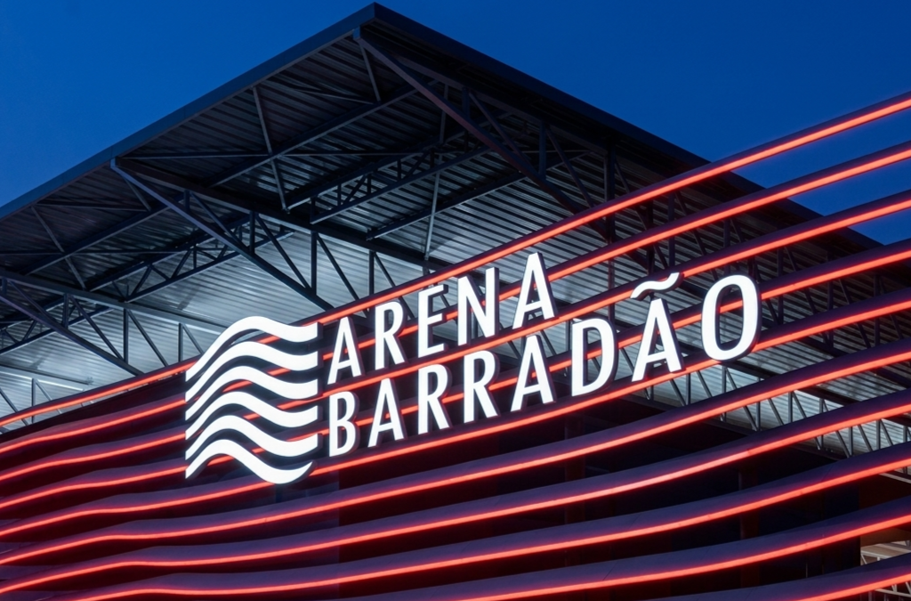Barradão: saiba tudo sobre o estacionamento